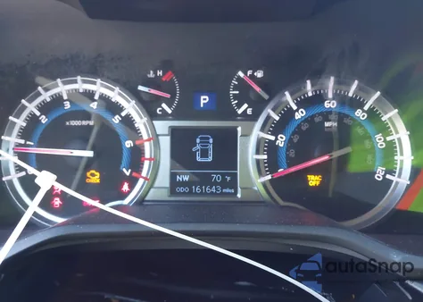 2014 Toyota 4Runner Sr5 z USA, uszkodzony, nr VIN JTEZU5JR7E5081428